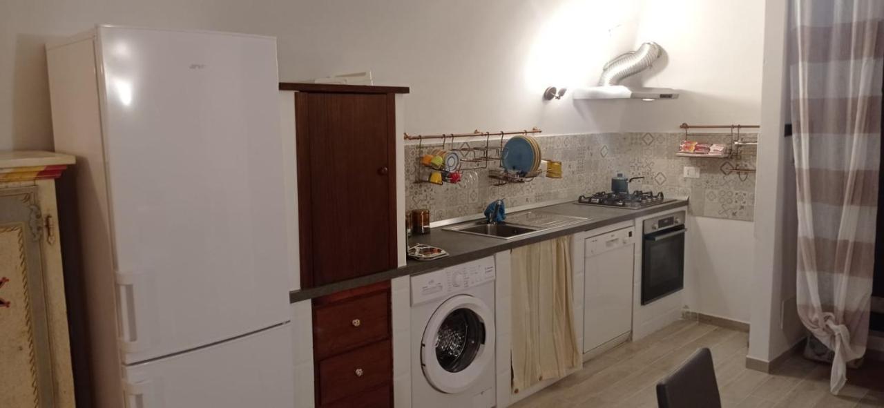 Ferienwohnung 141 Via Roma LʼAquila Exterior foto